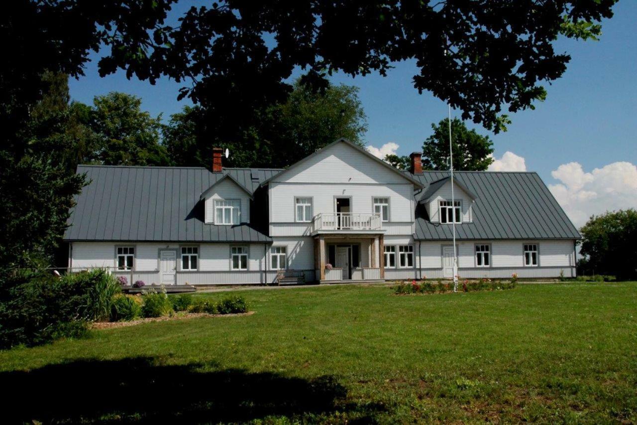 Meke Hotel Mustkalni Eksteriør billede