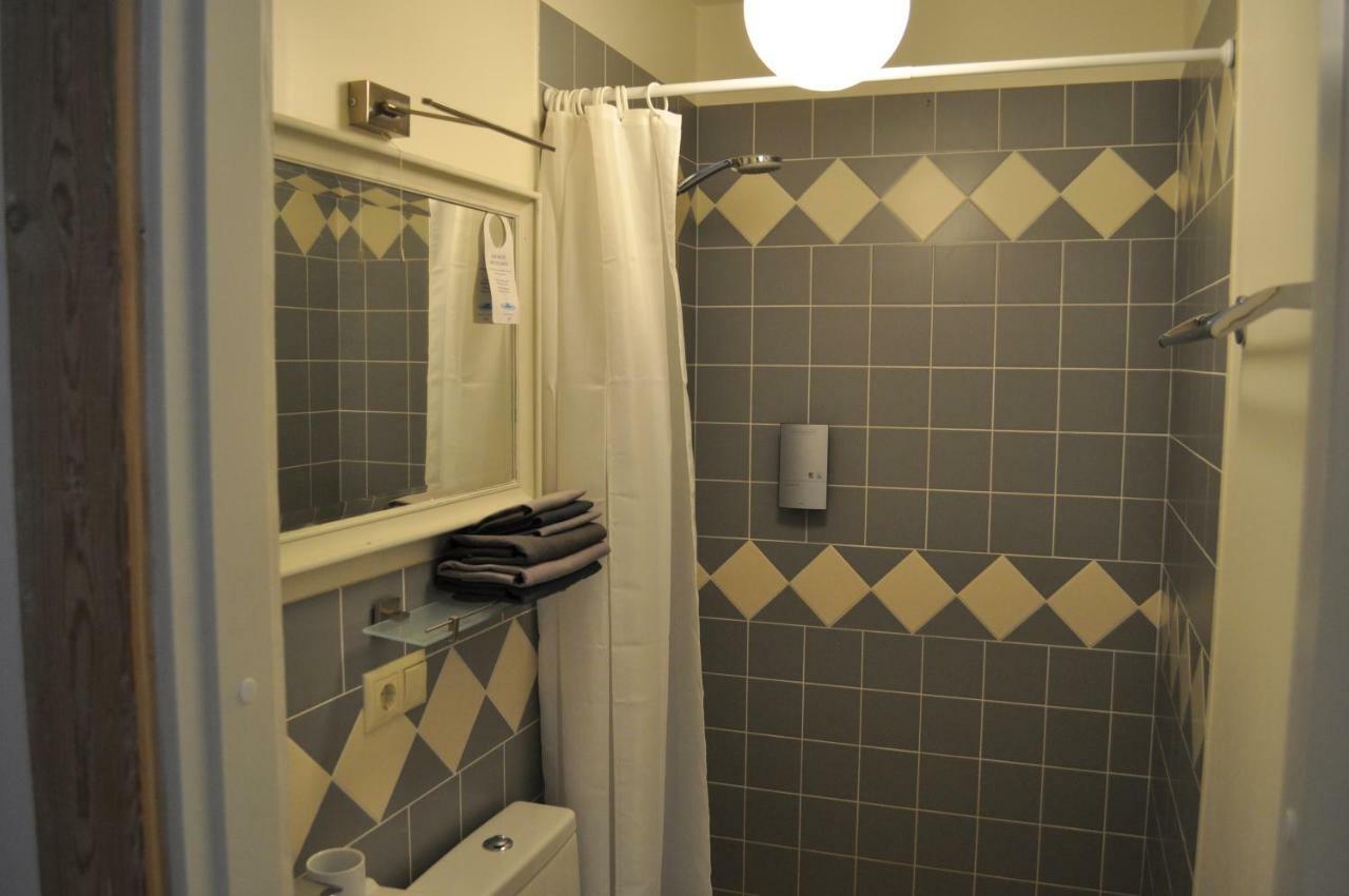 Meke Hotel Mustkalni Eksteriør billede